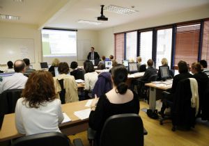 DES'ten kaçak dershane tepkisi